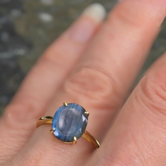 925 Sterling Silver 14K Gold Plated Ring SZ 7.75 with Natural Labradorite Gem - Picture 2 of 6